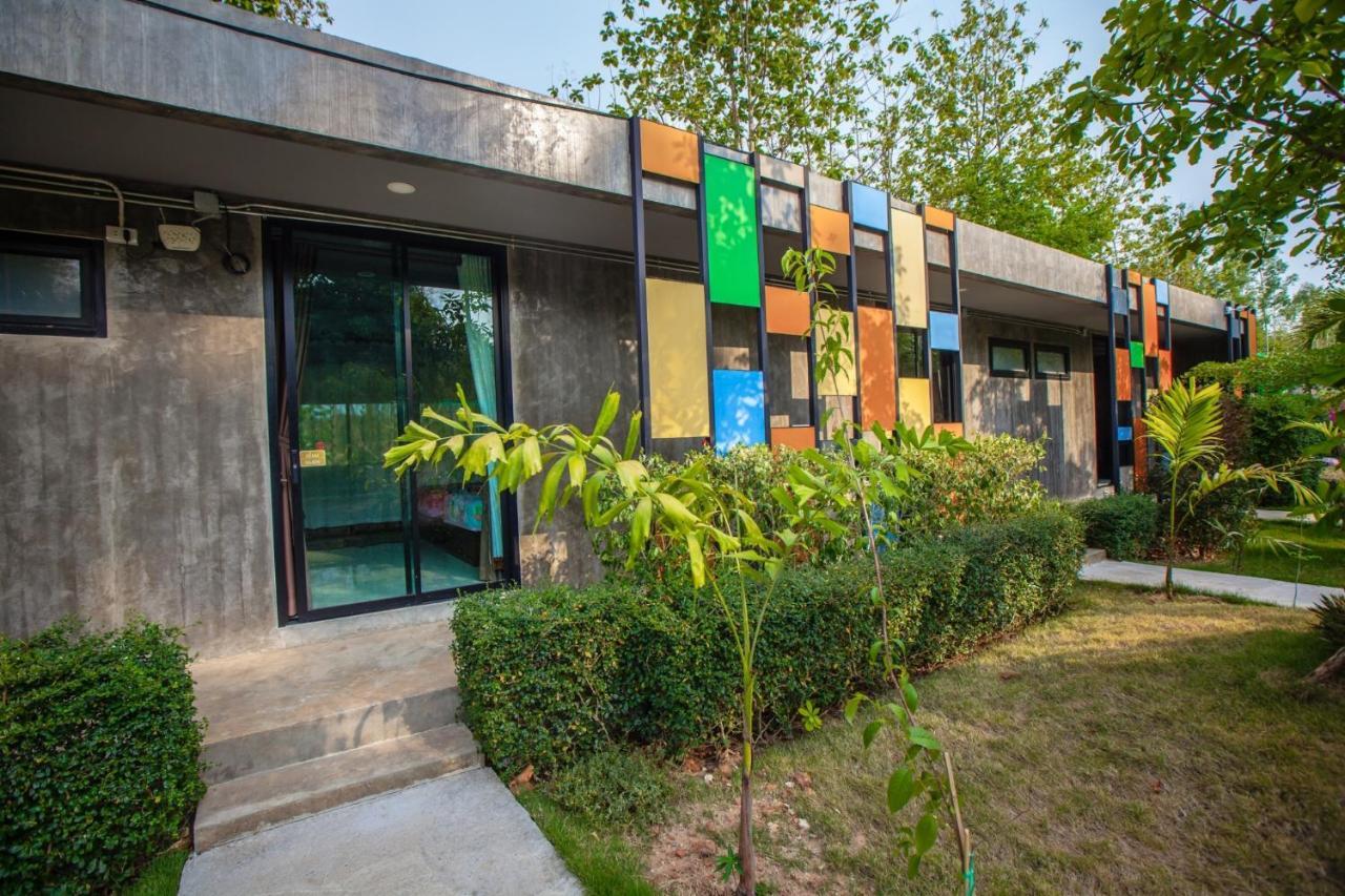 Br2 House Resort Phayao Εξωτερικό φωτογραφία